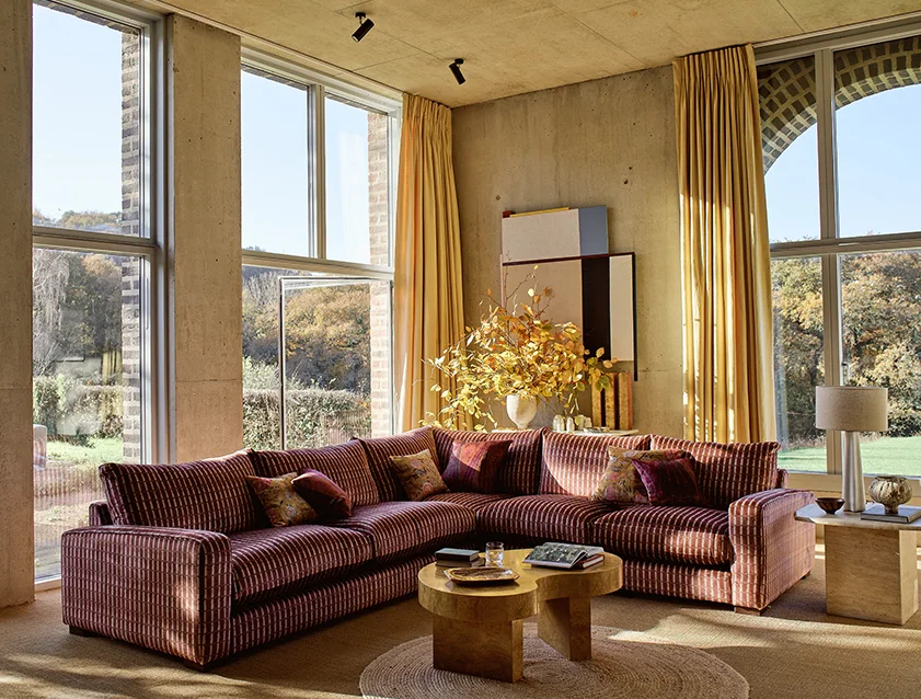 Stockbridge Large Corner Unit LHF in V&A Threads of India Opulent Velvets Ikat Mirage Burnt Umber_mobile